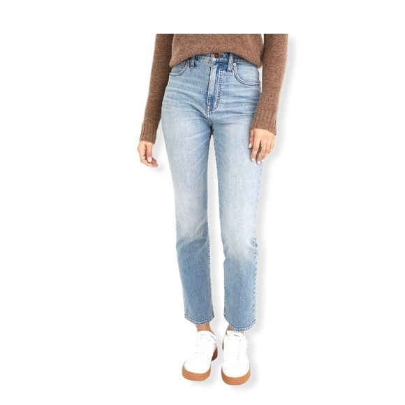 Madewell Tall Slim Demi-Boot Jeans in Denis Wash. - Picture 1 of 15